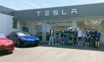 Besuch bei Tesla Besuch bei Tesla